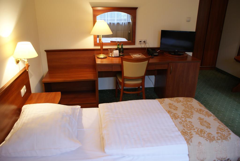 Gosciniec Sucholeski Suchy Las Room photo